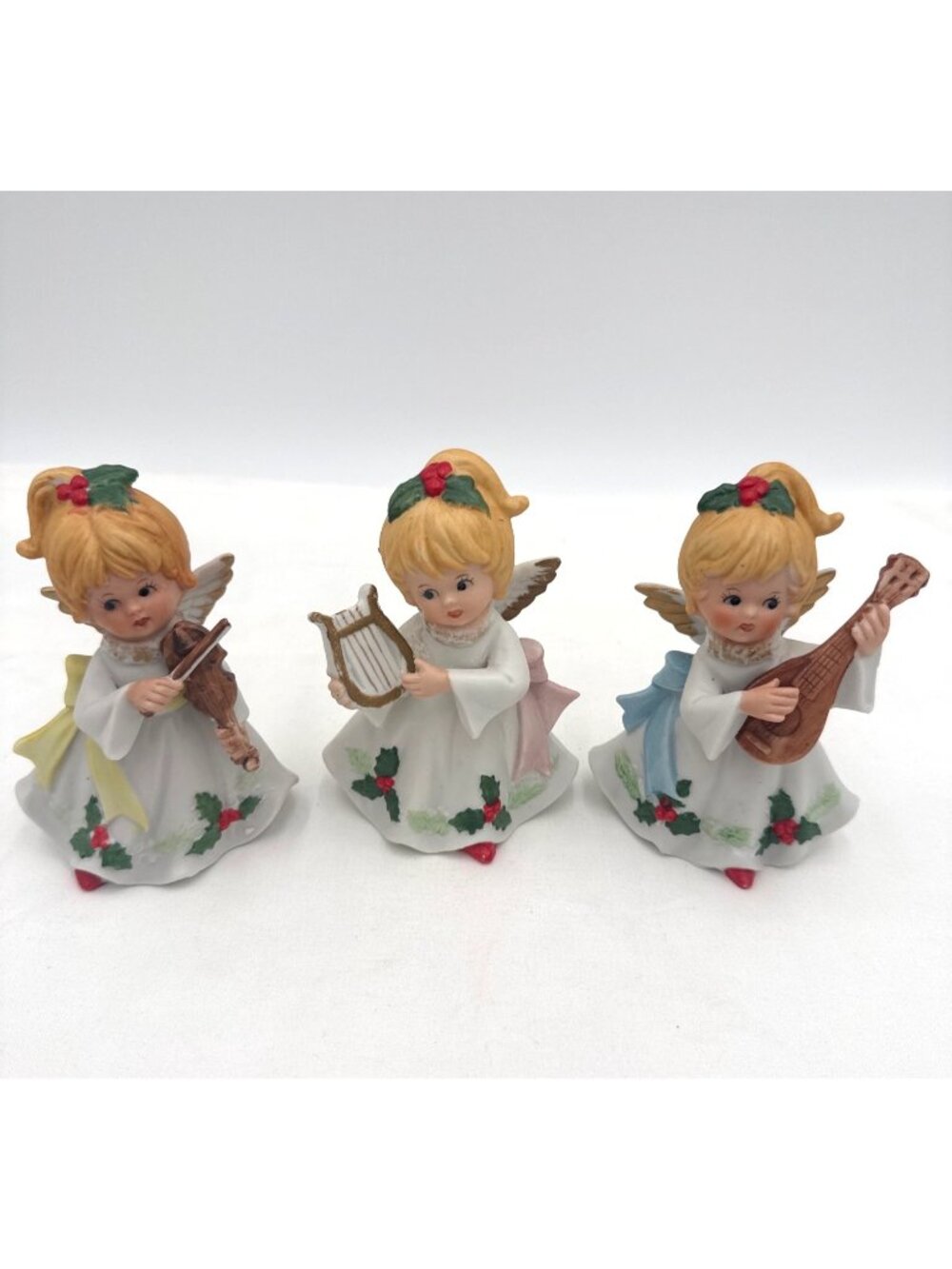 Homco Set Of 3 Angel Figurines Instruments Hand-Painted Porcelain Christmas Vtg